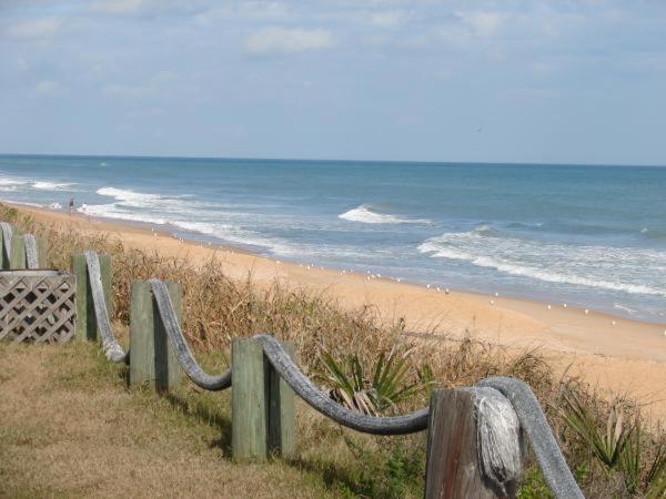 Lazy Hours Motel Flagler Beach Exteriör bild